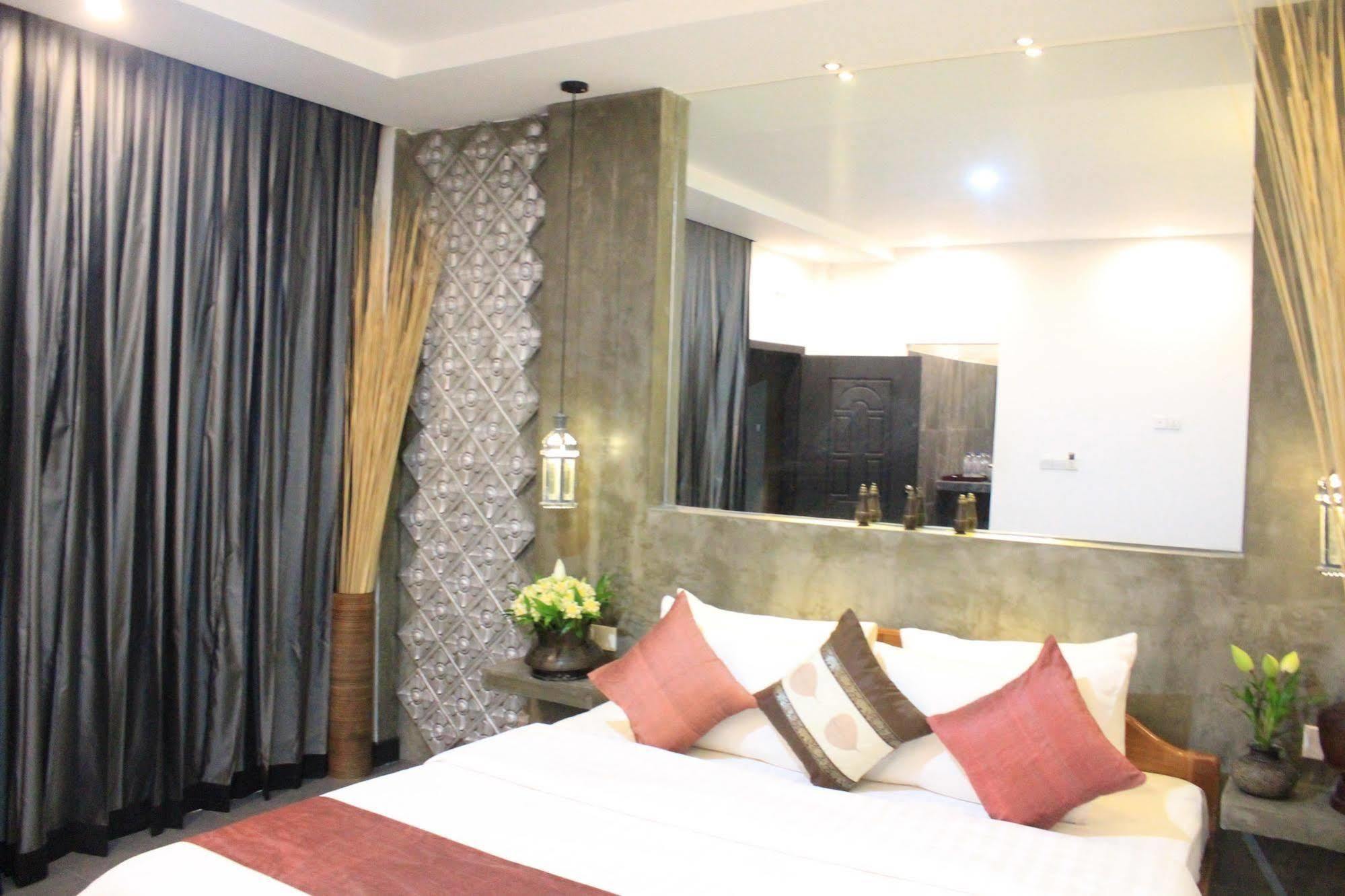 Fancy Boutique Villa Hotel Siem Reap Eksteriør bilde